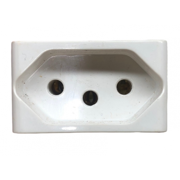 Módulo de Tomada 2P+T 10 A Linha Prime Decor Schneider Electric