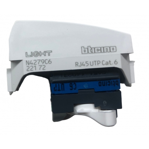 Tomada de Rede RJ45 Cat6 Branca Light Living Pial Legrand