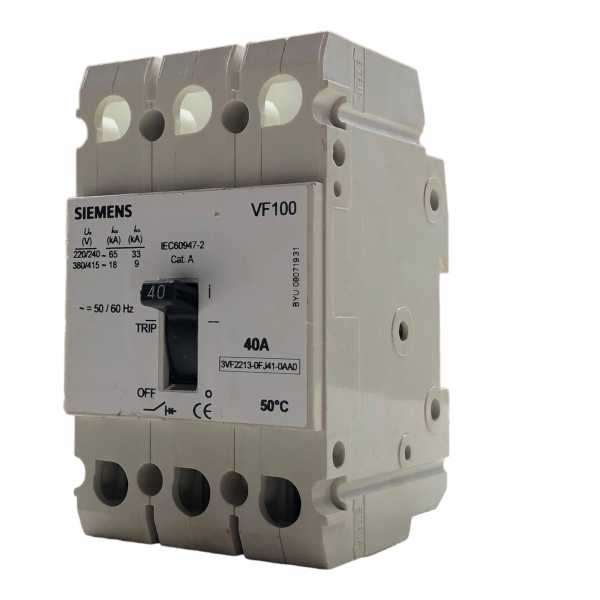 Disjuntor em Caixa Moldada Tripolar 3VF22 40 A Siemens