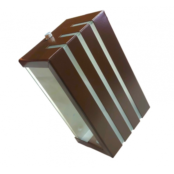 Arandela de Alumínio com 3 Frisos 15 x 7 x 9 cm Alumínio MOD108 Foco Iluminação