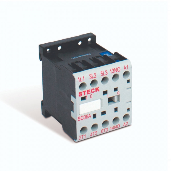 Mini Contator Tripolar 9 A Bobina 220 V 3NA+1NA Steck