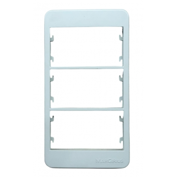Placa para Condulete com Suporte para 3 Postos Branca Sleek PA021844 Margirius
