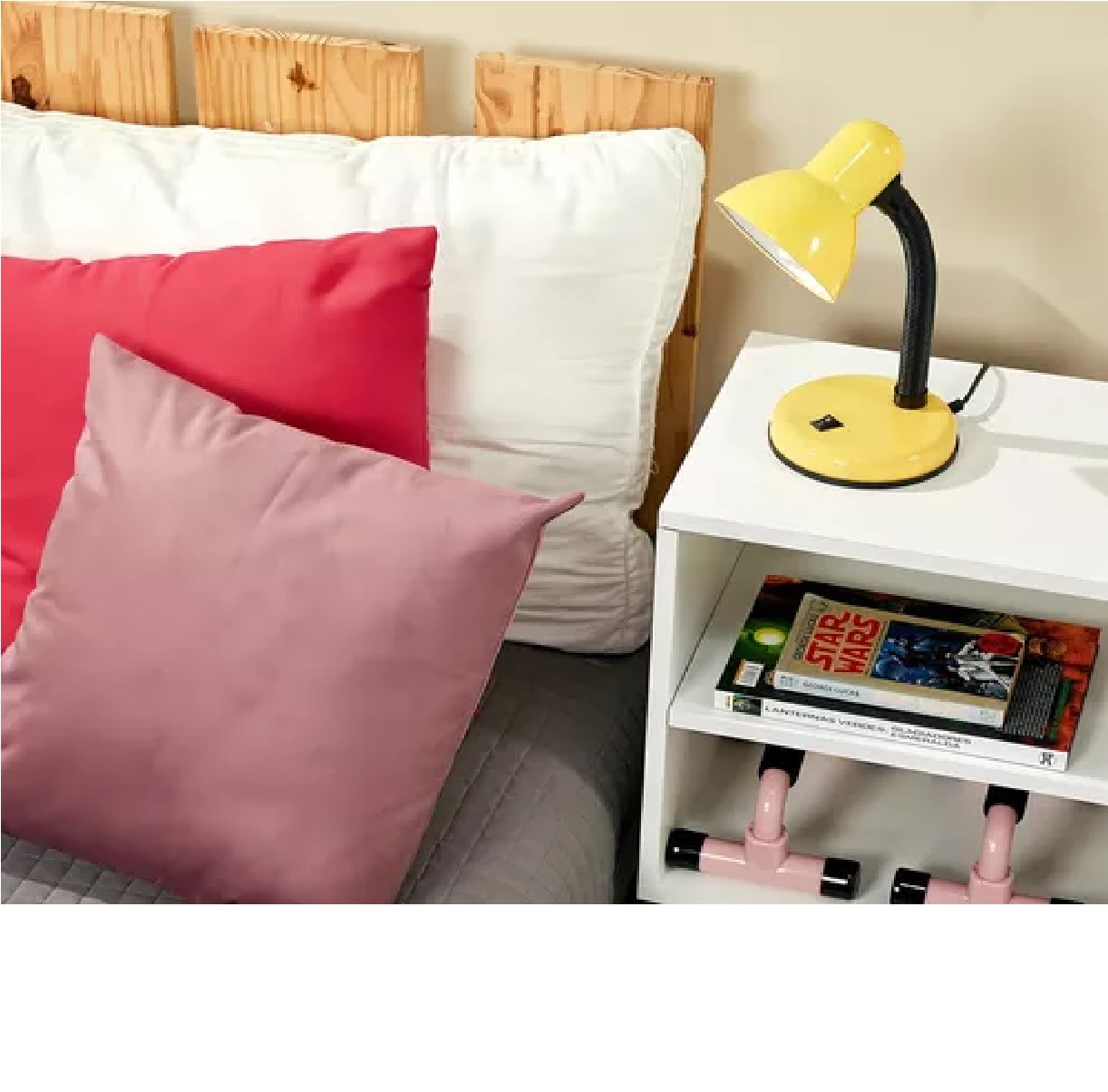 Luminária de Mesa Viking Amarelo Bivolt LM904 Luminatti