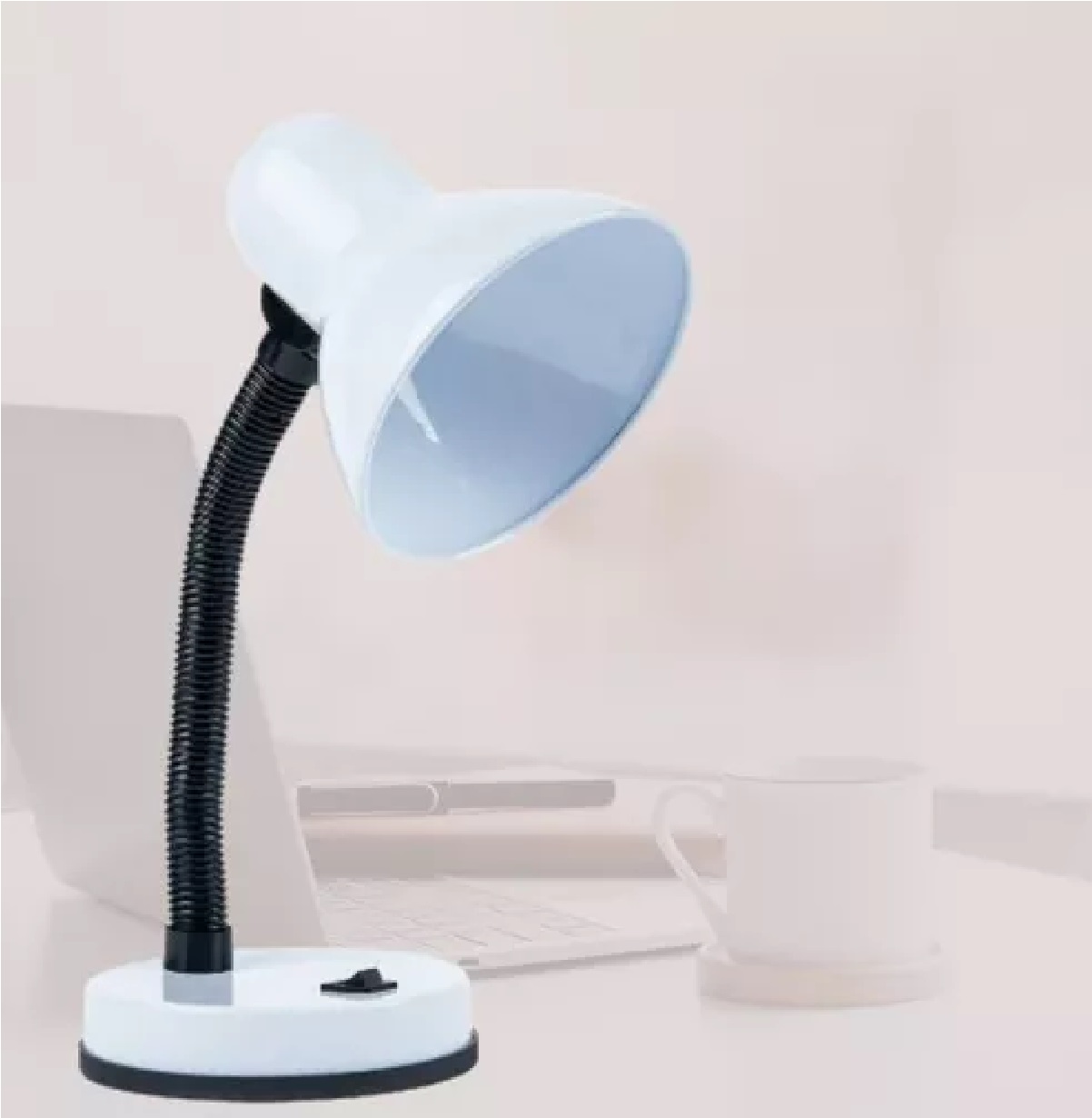 Luminaria Mesa Viking Branca Bivolt Lm407 Luminatti