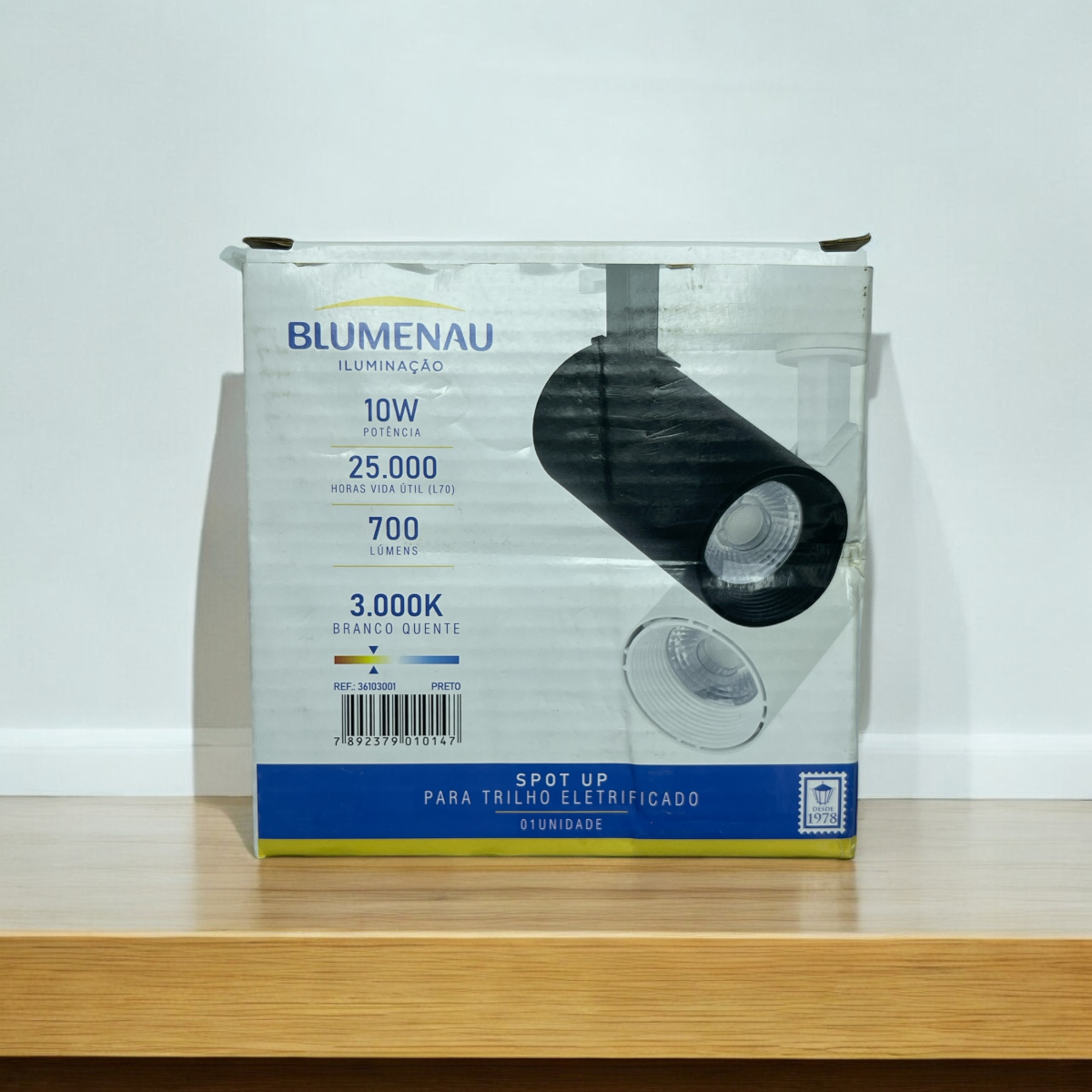 Spot LED para Trilho Eletrificado 10 W 3.000 K Bivolt Preto 36103001 Blumenau Iluminação
