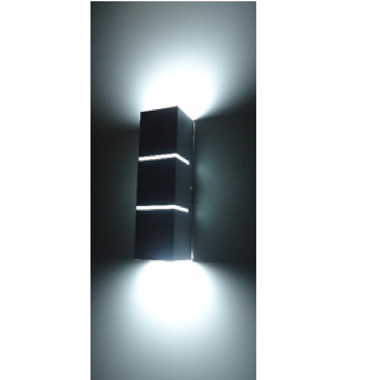 Arandela de Alumínio 2 Fachos com 2 Frisos 30 x 10 x 10 cm 2 x E27 Branca MOD1318ABR Foco Iluminação