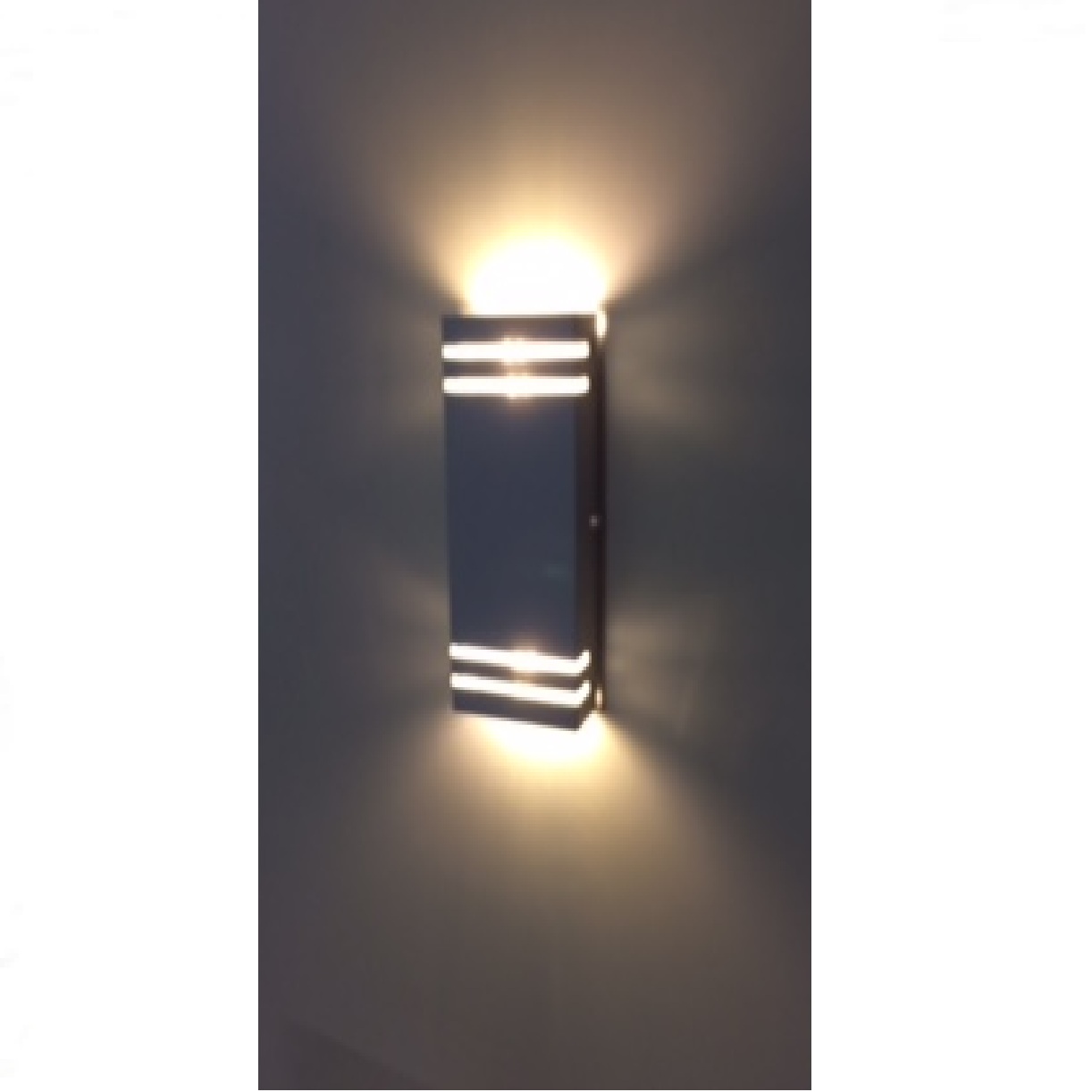Arandela de Alumínio 2 Focos 4 Frisos 26 x 12 x 5 2x G9 Branco MOD1091BR Foco Iluminação