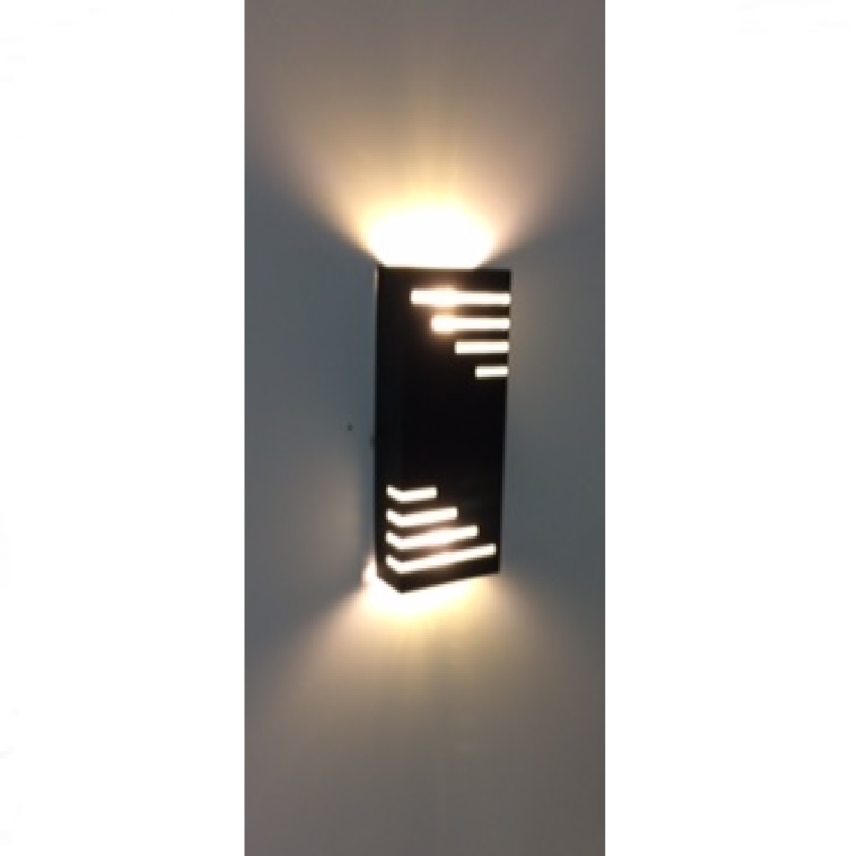 Arandela de Alumínio 2 Focos 6 Frisos 26 x 12 x 5 2x G9 Preto MOD1093PT Foco Iluminação